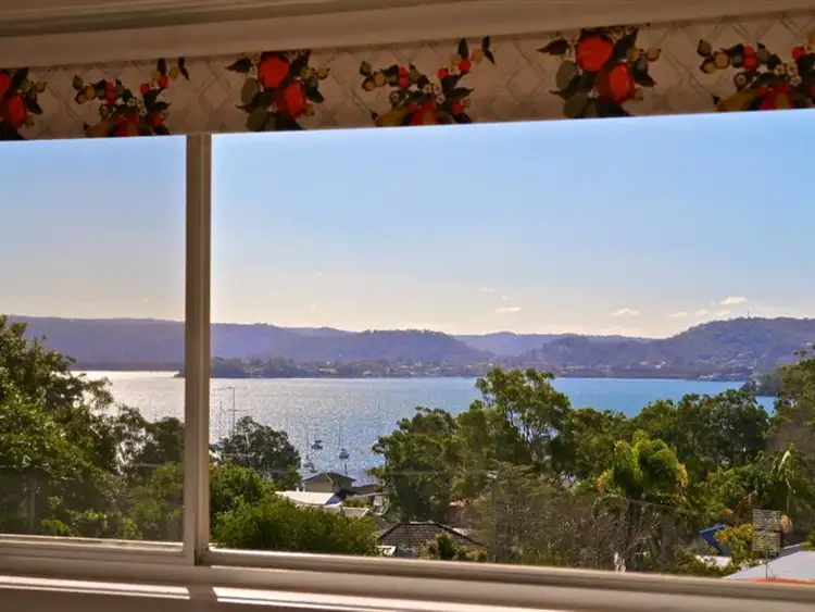 Seventh view of Homely house listing, 20 High St, Saratoga NSW