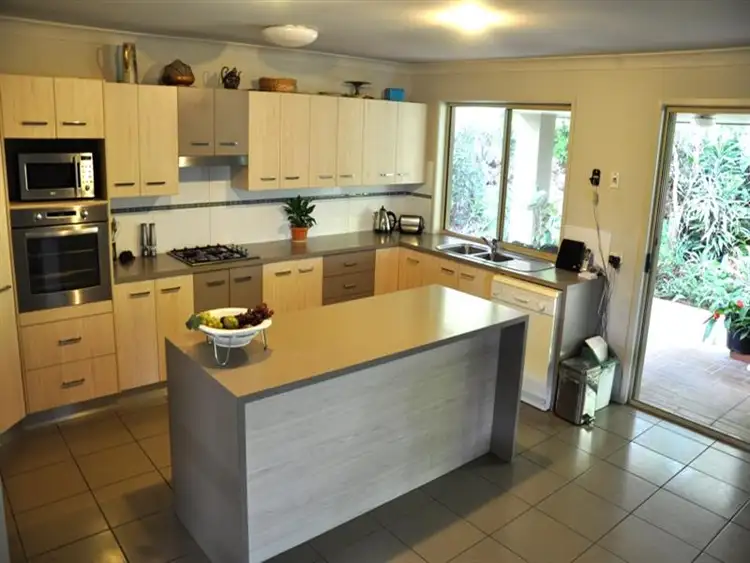 9 Appollo Pl, Oxenford QLD