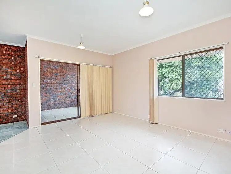 Main view of Homely unit listing, 2/26 Keats St, Moorooka QLD