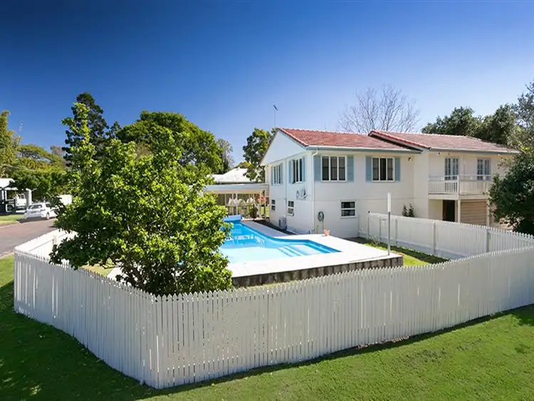 77 Ormadale Rd, Yeronga QLD
