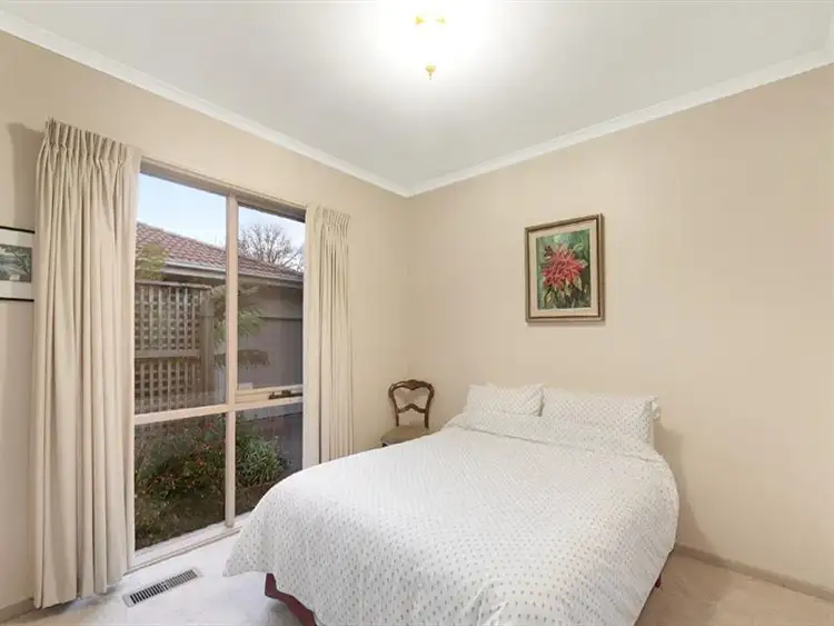 Sixth view of Homely unit listing, 1/8 Kingsley Pde, Carnegie VIC