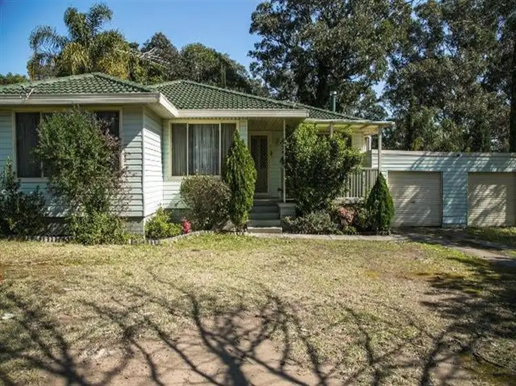 3 Dowling St, Leumeah NSW