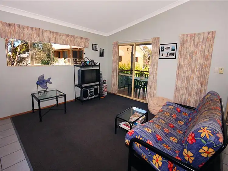 Fifth view of Homely unit listing, Unit 4 Kingumbilla 72 Anzac Ave, Maroochydore QLD