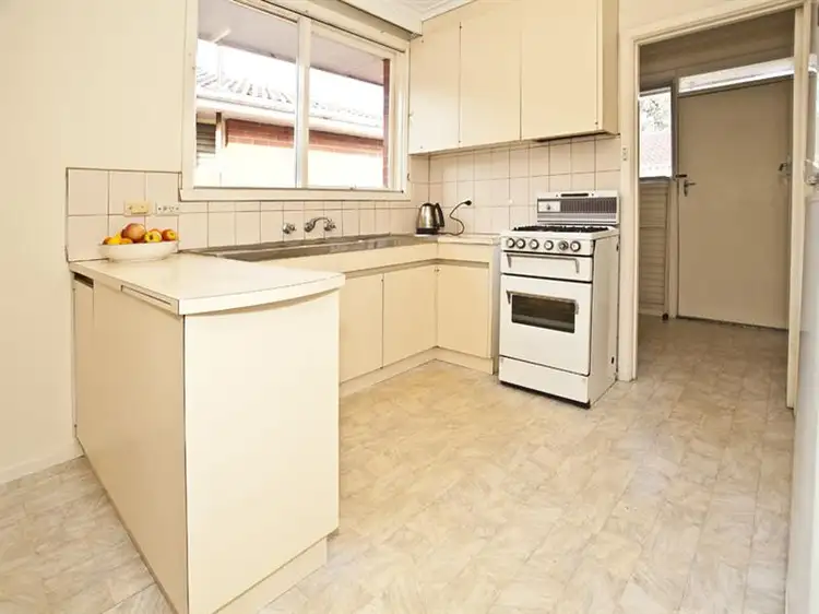Fifth view of Homely unit listing, 3/6 Batten St, Glen Waverley VIC