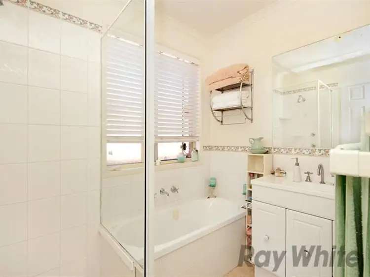 Sixth view of Homely house listing, 10 Franklin Dr, Lake Munmorah NSW