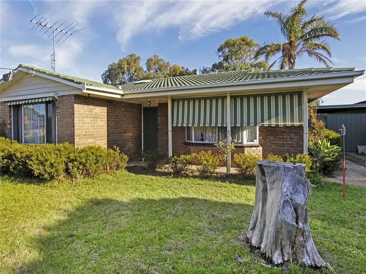 17 Teleta Cres, Corio VIC