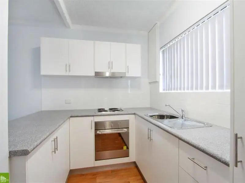 Main view of Homely unit listing, 1/192-198 Princes Hwy, Fairy Meadow NSW