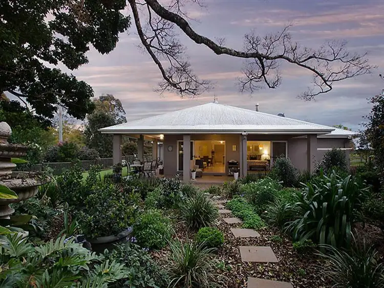 33 Palm St, Maleny QLD