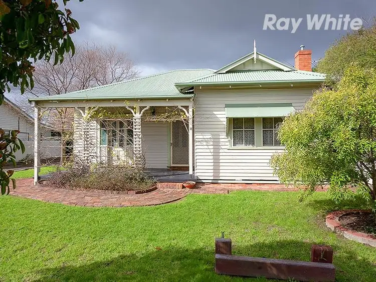 18 Burnley St, Wodonga VIC