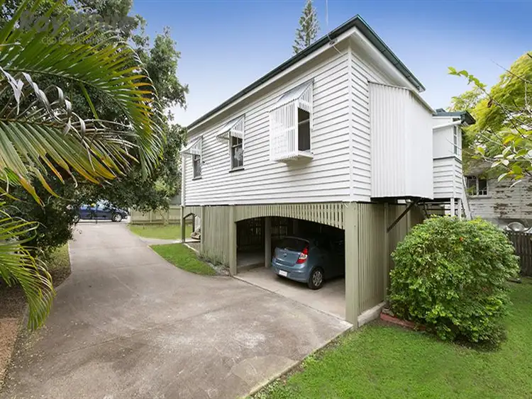 Second view of Homely house listing, 30 Fenton St, Fairfield QLD
