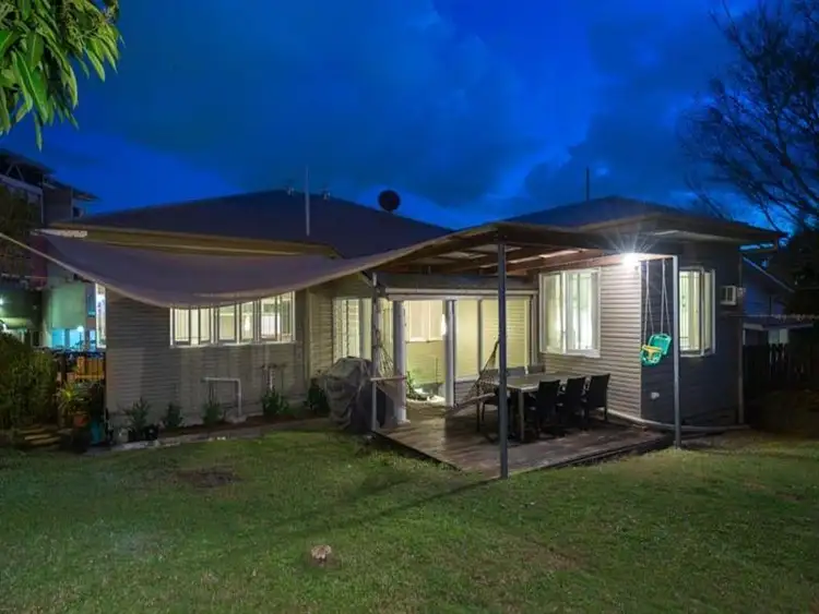 1 Heussler Tce, Milton QLD