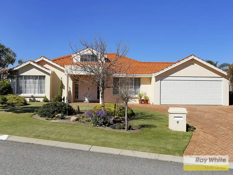 4 Seville Cl, Hillarys WA