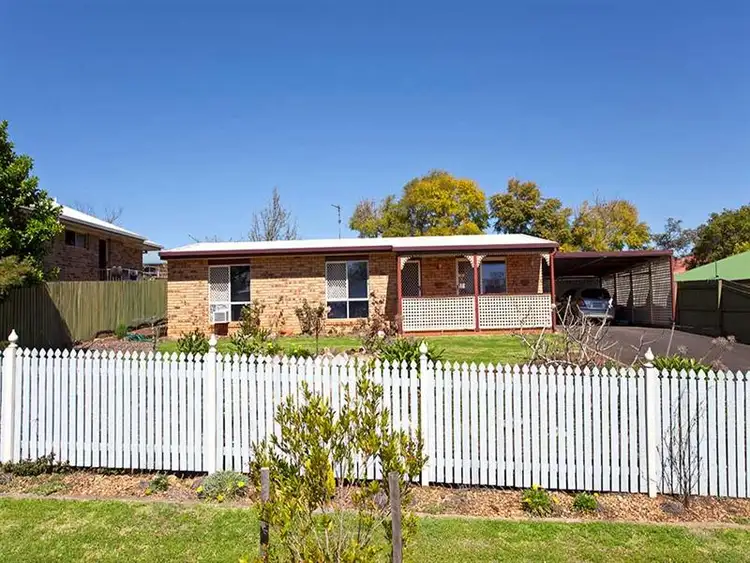 12 Beer Ct, Kearneys Spring QLD