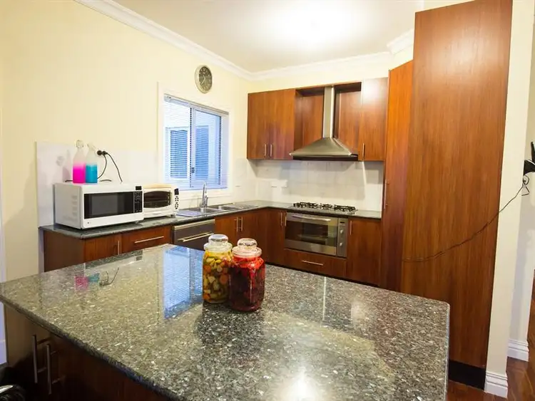 Fifth view of Homely house listing, 41 Caradon Dr, Truganina VIC