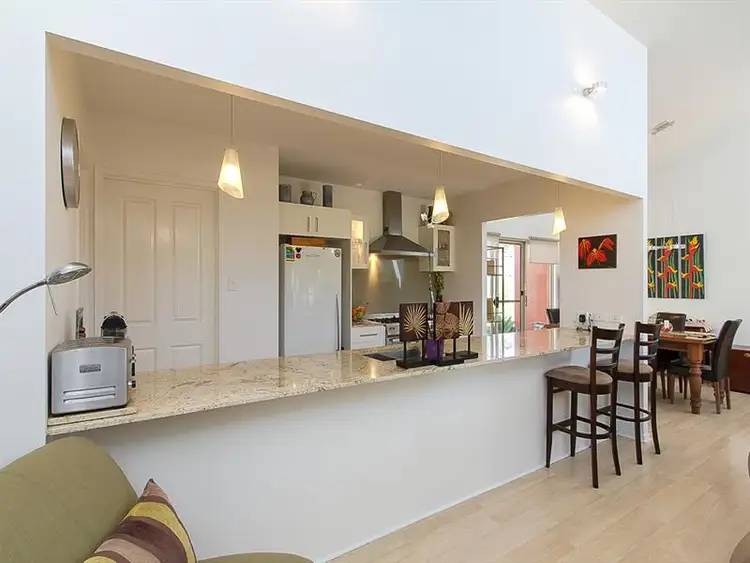 Sixth view of Homely house listing, 3 Curtis Ct, Mudgeeraba QLD