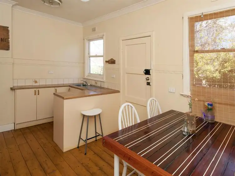 Fifth view of Homely house listing, 8 Riley St, Thornbury VIC