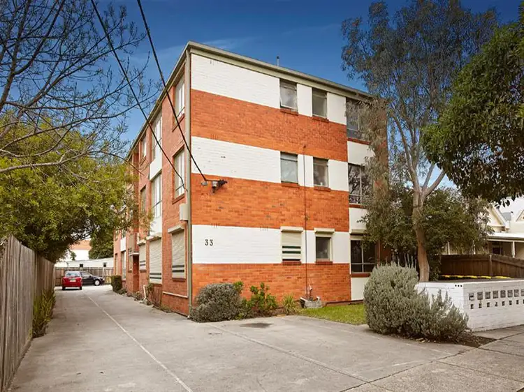 11/33 Cain Ave, Northcote VIC