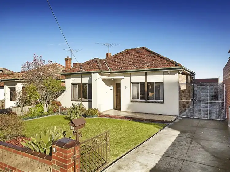 Second view of Homely house listing, 9 Grandview Rd, Preston VIC