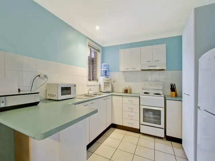 Fifth view of Homely house listing, 2/140 Colonial Dr, Bligh Park NSW
