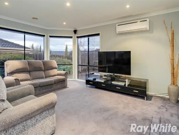 Fifth view of Homely house listing, 4 Nickson Cl, Bayswater North VIC