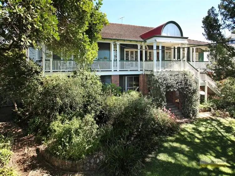 36 Kitchener Rd, Ascot QLD