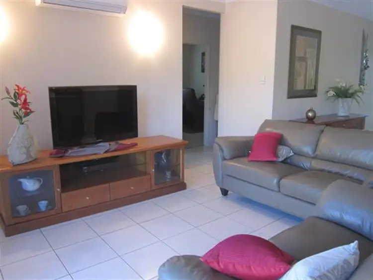 Fifth view of Homely house listing, 17 Seafarer Ct, Blacks Beach QLD