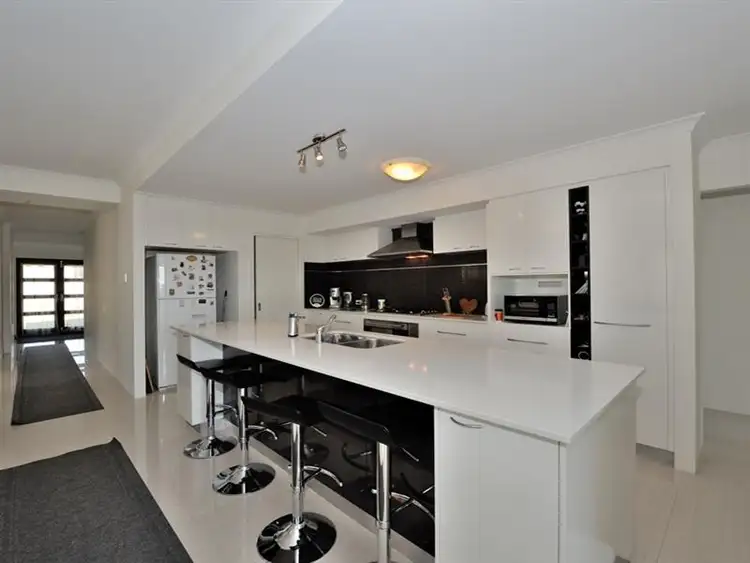 Second view of Homely house listing, 7 Blaxland Tce, Baldivis WA