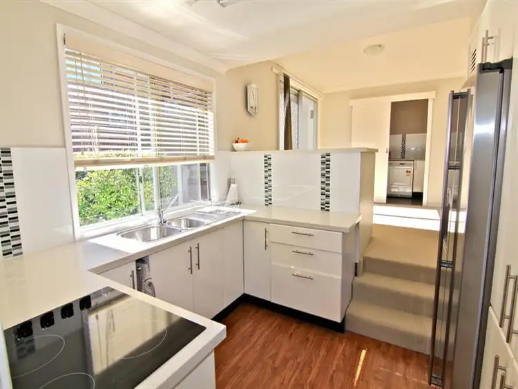 Sixth view of Homely house listing, 1 Llewellyn St, Saratoga NSW