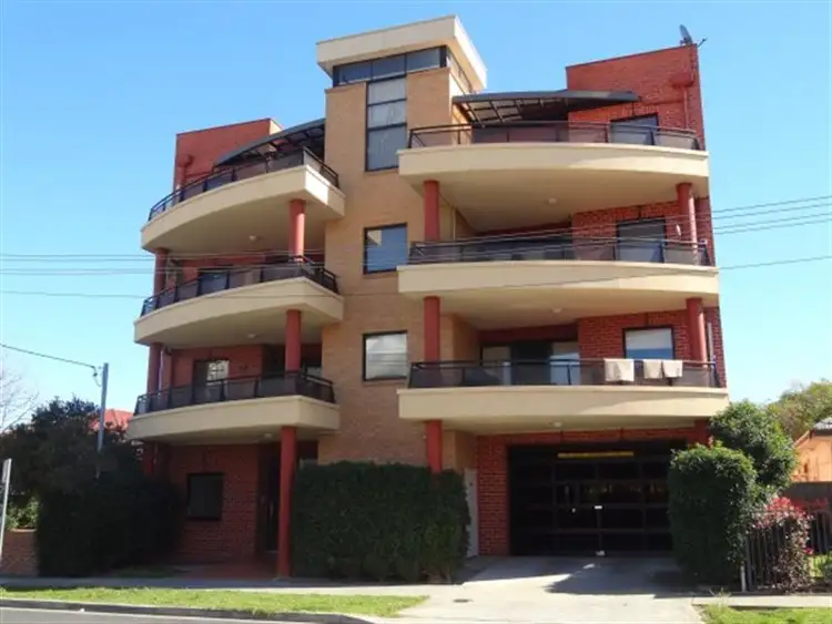 6/69 Bathurst St, Liverpool NSW