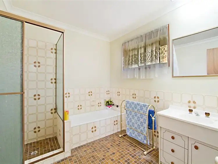 Fifth view of Homely house listing, 10 Riverhills Rd, Middle Park QLD