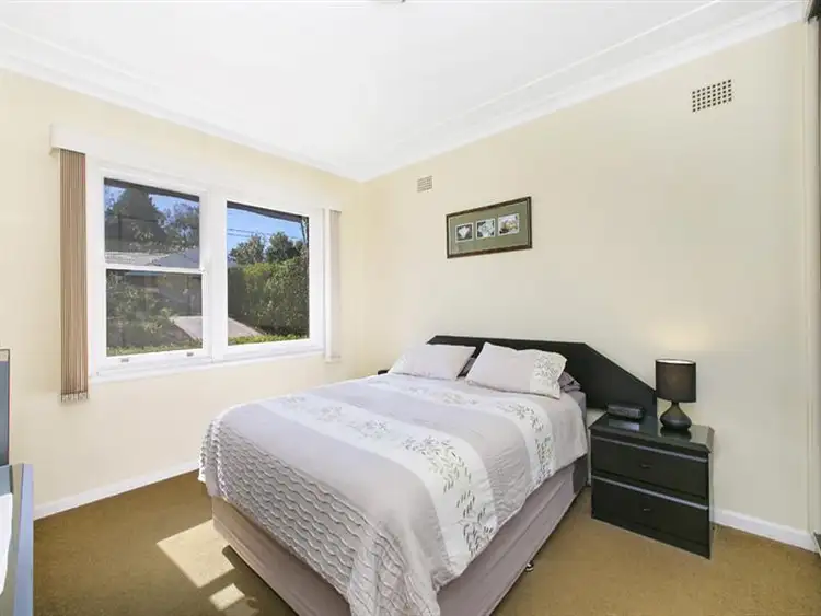 Fifth view of Homely house listing, 6 Kuruk Pl, Turramurra NSW