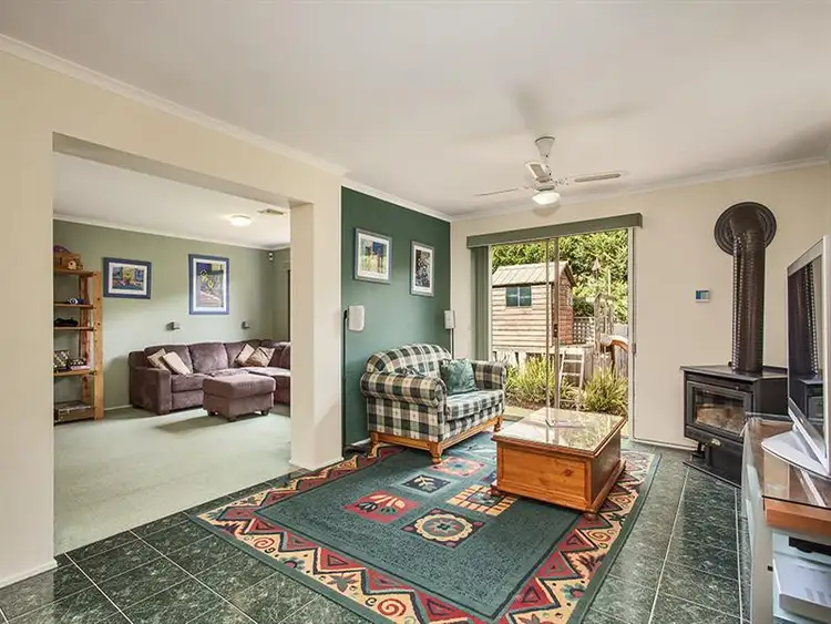 Fifth view of Homely house listing, 8 Pear Ct, Wonga Park VIC
