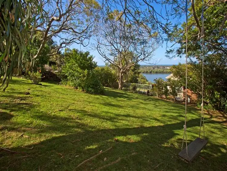 10 Old Ferry Rd, Banora Point NSW