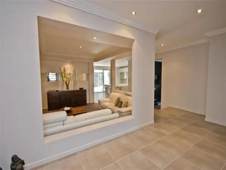 24 Pacha Cl, Coomera QLD