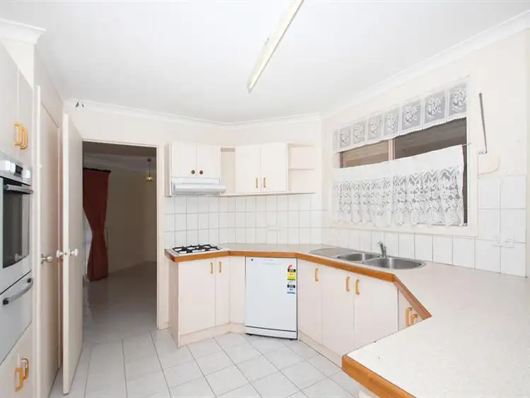 Second view of Homely house listing, 11 Oberon Dr, Carrum Downs VIC