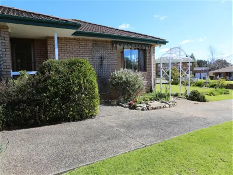 Sixth view of Homely house listing, 10 Emma Cl, Dalmeny NSW