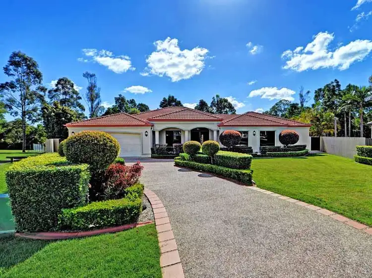 26 Hazel Ct
