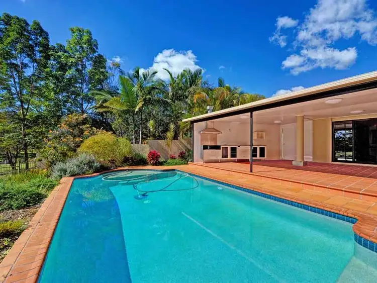 Sixth view of Homely house listing, 26 Hazel Ct, Arundel QLD