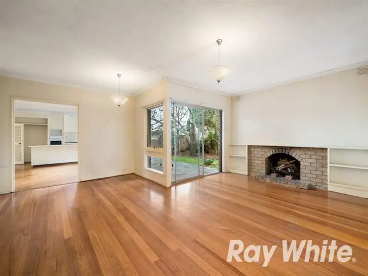 Second view of Homely house listing, 62 Morack Rd, Vermont VIC