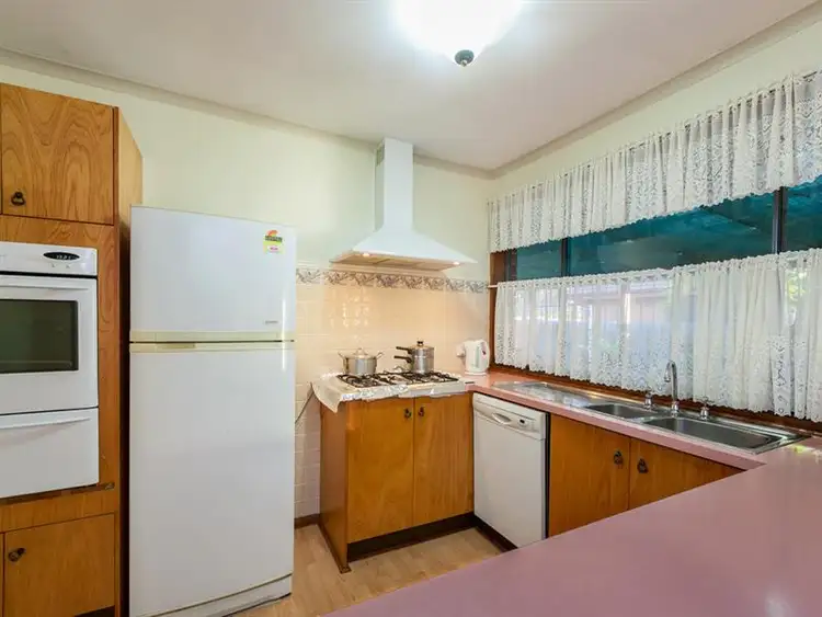 Fifth view of Homely house listing, 13 Cavesson Ct, Epping VIC