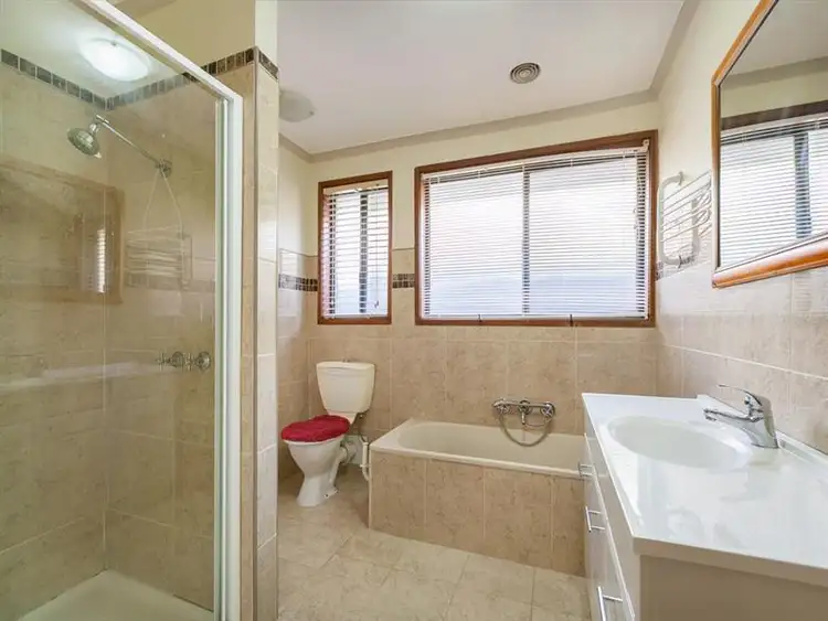 Seventh view of Homely house listing, 13 Cavesson Ct, Epping VIC