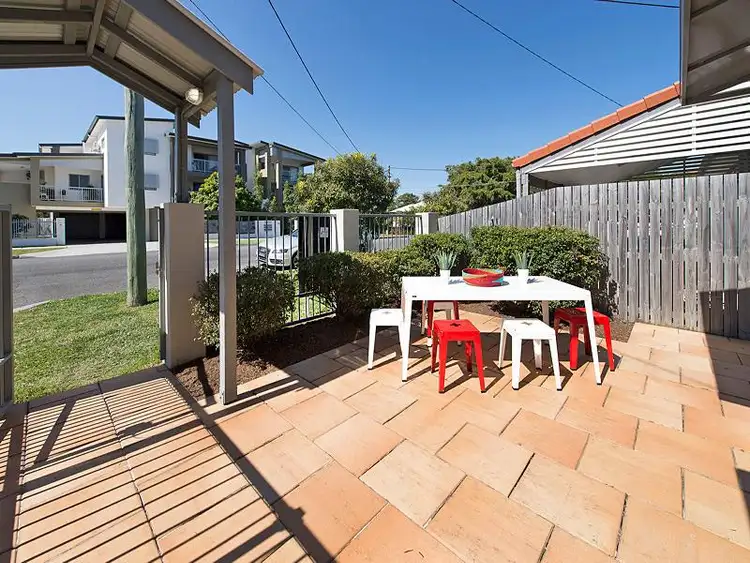 Fifth view of Homely townhouse listing, 15 Sinclair St, Moorooka QLD