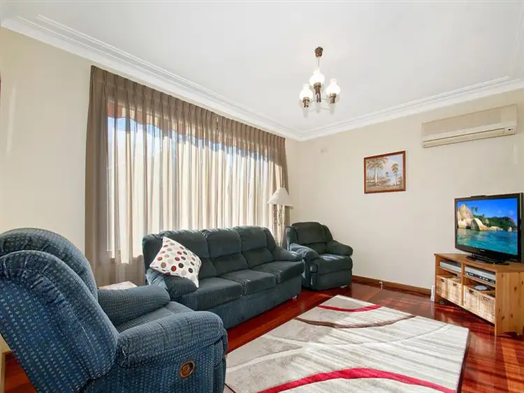 Fourth view of Homely house listing, 10 Tobruk Ave, Engadine NSW