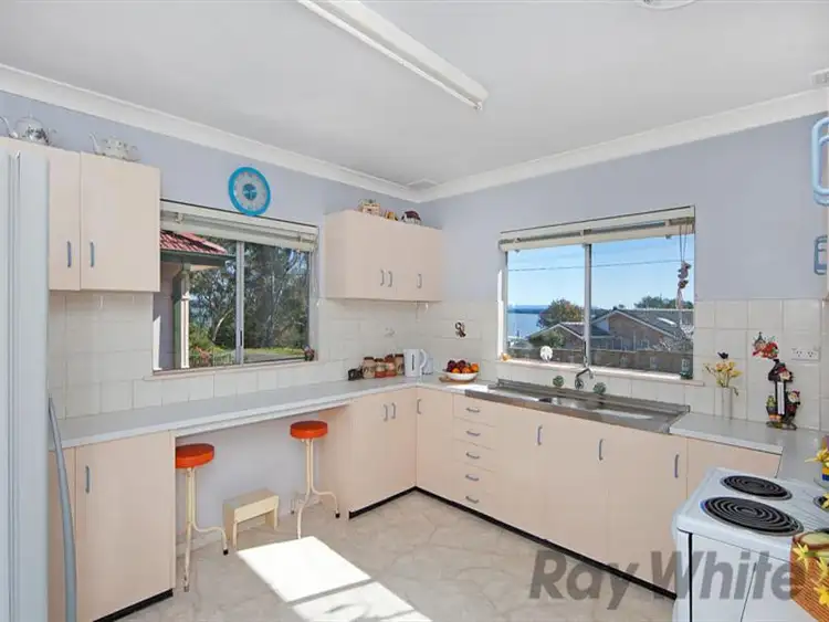 Sixth view of Homely house listing, 7 First Ave, Toukley NSW