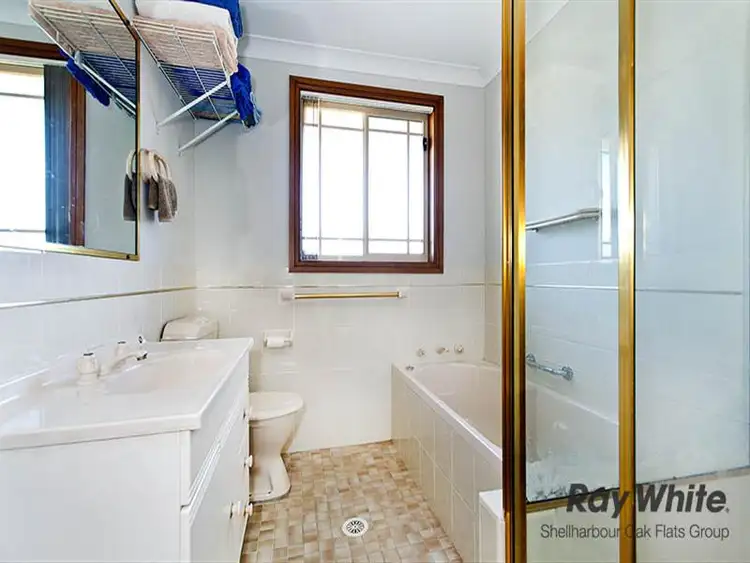 Fifth view of Homely villa listing, 4/7-9 Tabourie Cl, Flinders NSW