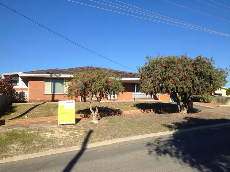 66 Simpson St, Beresford WA