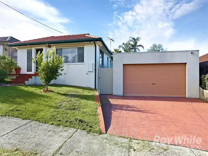 Main view of Homely house listing, 6 Myddleton Dr, Viewbank VIC