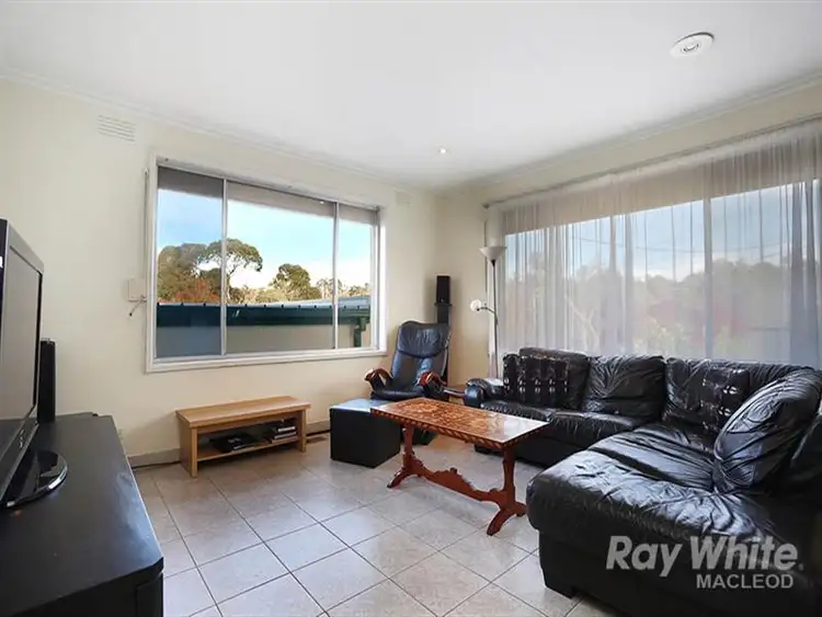 Second view of Homely house listing, 6 Myddleton Dr, Viewbank VIC