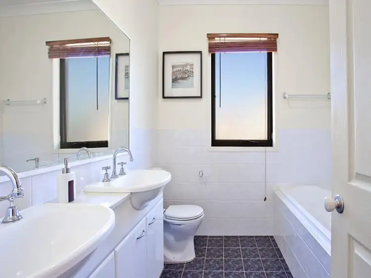 Fifth view of Homely house listing, 5 Refractory Ct, Holroyd NSW