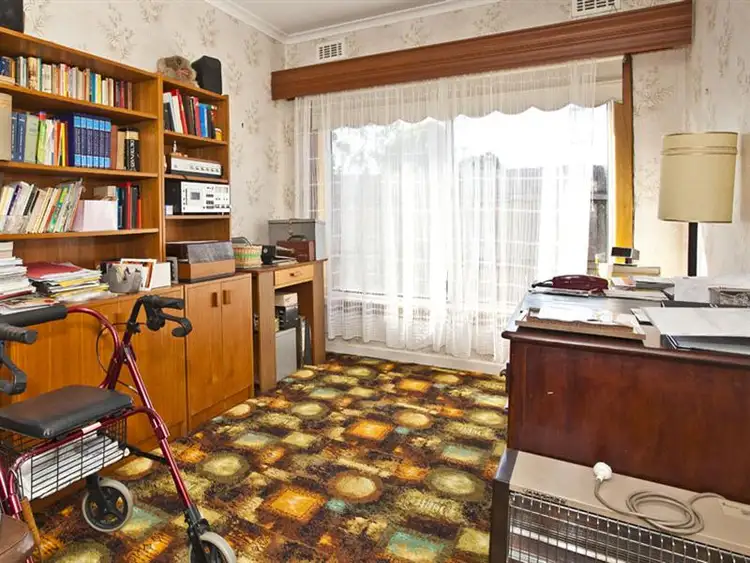 Seventh view of Homely house listing, 10 Lewis St, Mount Waverley VIC